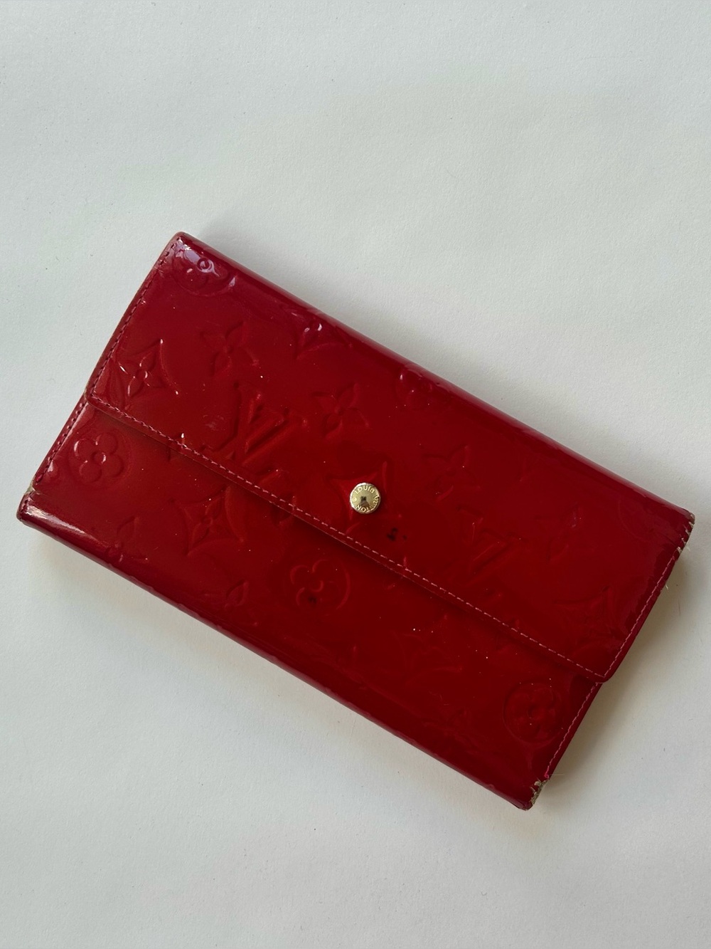 Authentic Louis Vuitton Red Vernis Sarah Long Wallet